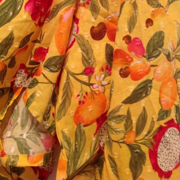 Farm Rio Deep-V Tie-Waist Top - Picture 7 of 7